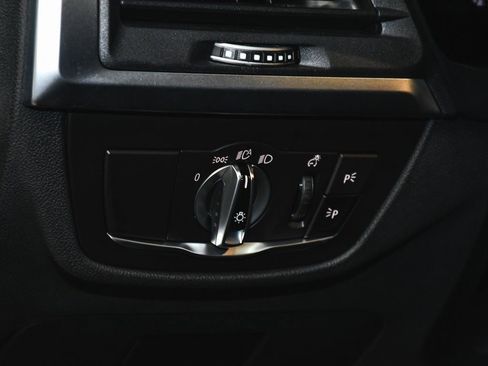 Used 2024 BMW X4 M40i w/ Premium Package image 18