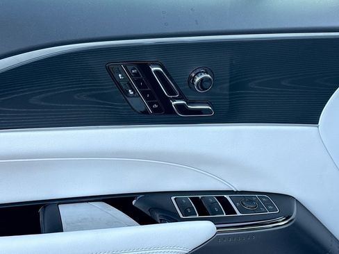 New 2025 Cadillac Lyriq Sport image 18