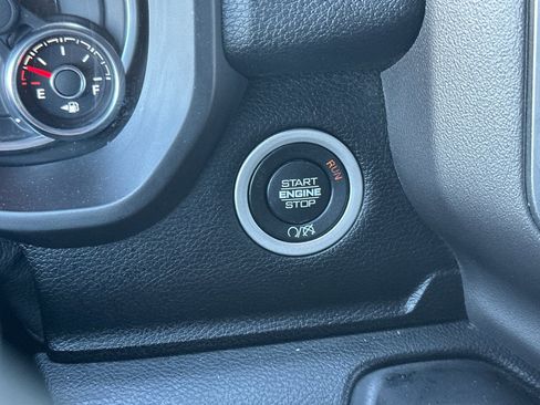 Used 2024 RAM 2500 Big Horn w/ Bed Utility Group image 21