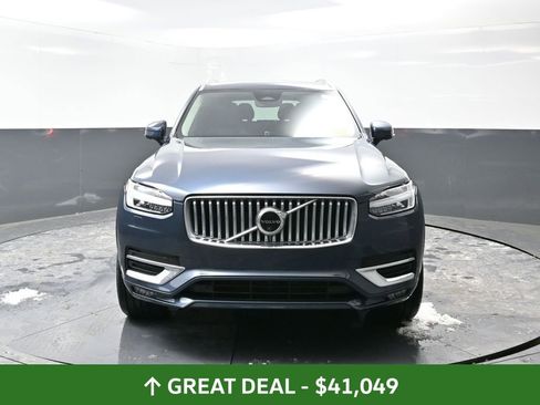 Used 2024 Volvo XC90 B6 Plus image 8