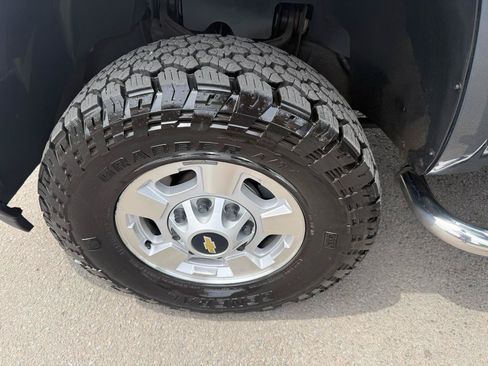 Used 2013 Chevrolet Silverado 2500 LT AWD/4WD image 32