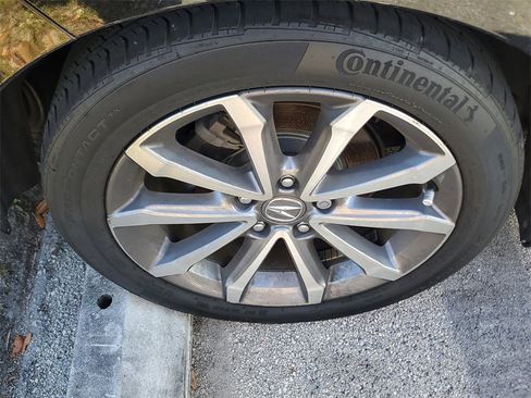 Used 2023 Acura Integra image 9