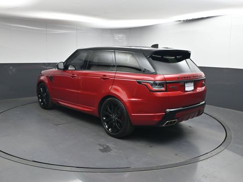 Used 2021 Land Rover Range Rover Sport HSE Dynamic image 3