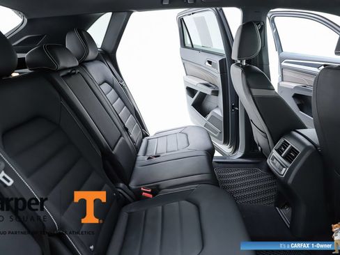 Used 2023 Volkswagen Atlas Cross Sport SEL Premium R-Line AWD/4WD image 38