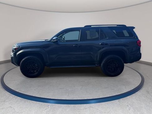 Used 2025 Toyota 4Runner TRD Off-Road Premium w/ Tow Technology Package AWD/4WD image 9