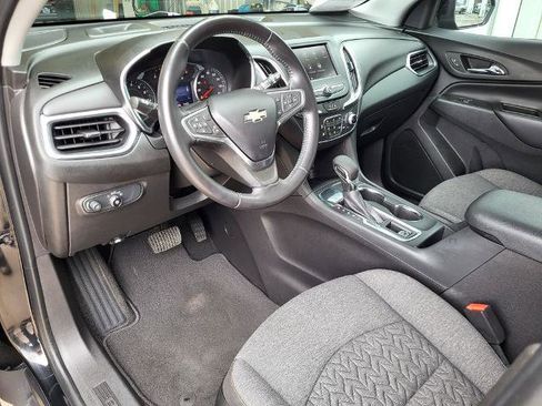 Used 2022 Chevrolet Equinox LT FWD image 12
