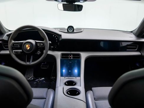 Used 2021 Porsche Taycan Turbo S image 11