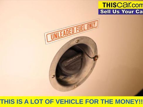 Used 2017 Chevrolet Express 3500 image 10