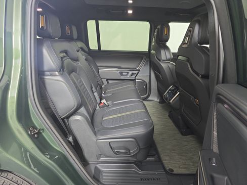 Used 2024 Rivian R1S Adventure AWD/4WD image 23