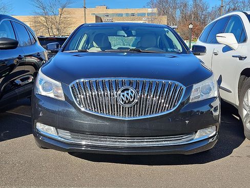 Used 2014 Buick LaCrosse Leather image 2