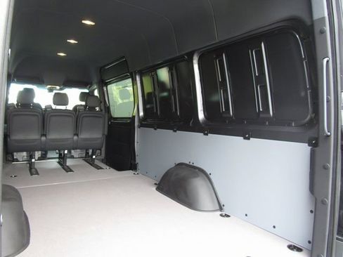 New 2026 Mercedes-Benz Sprinter 2500 image 25