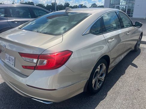 Used 2018 Honda Accord EX-L image 3