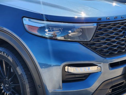 Used 2020 Ford Explorer ST w/ Premium Technology Package AWD/4WD image 32