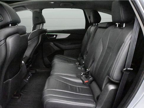 Certified 2023 Acura MDX SH-AWD w/ Technology Package image 11