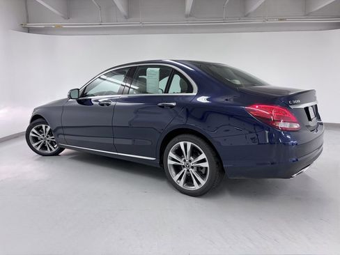 Used 2018 Mercedes-Benz C 300 4MATIC Sedan image 6