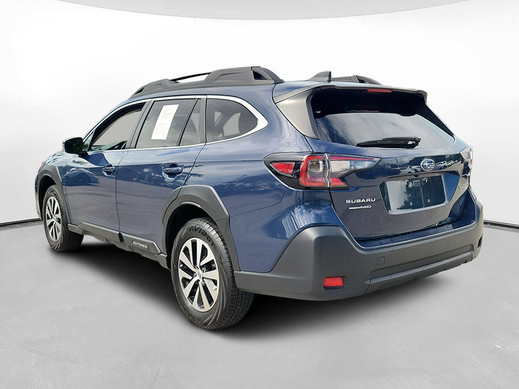 Used 2025 Subaru Outback Premium AWD/4WD image 6