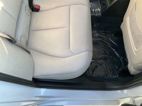 Used 2017 BMW 330e image 45