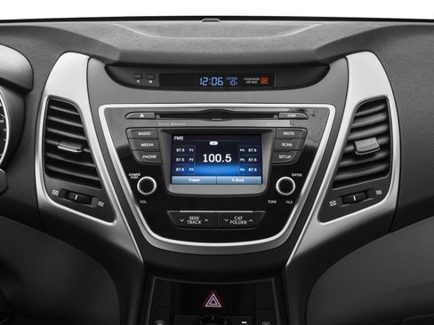 Used 2016 Hyundai Elantra SE FWD image 7