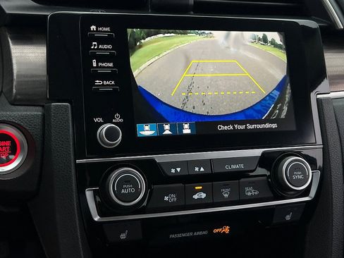 Used 2021 Honda Civic EX image 13