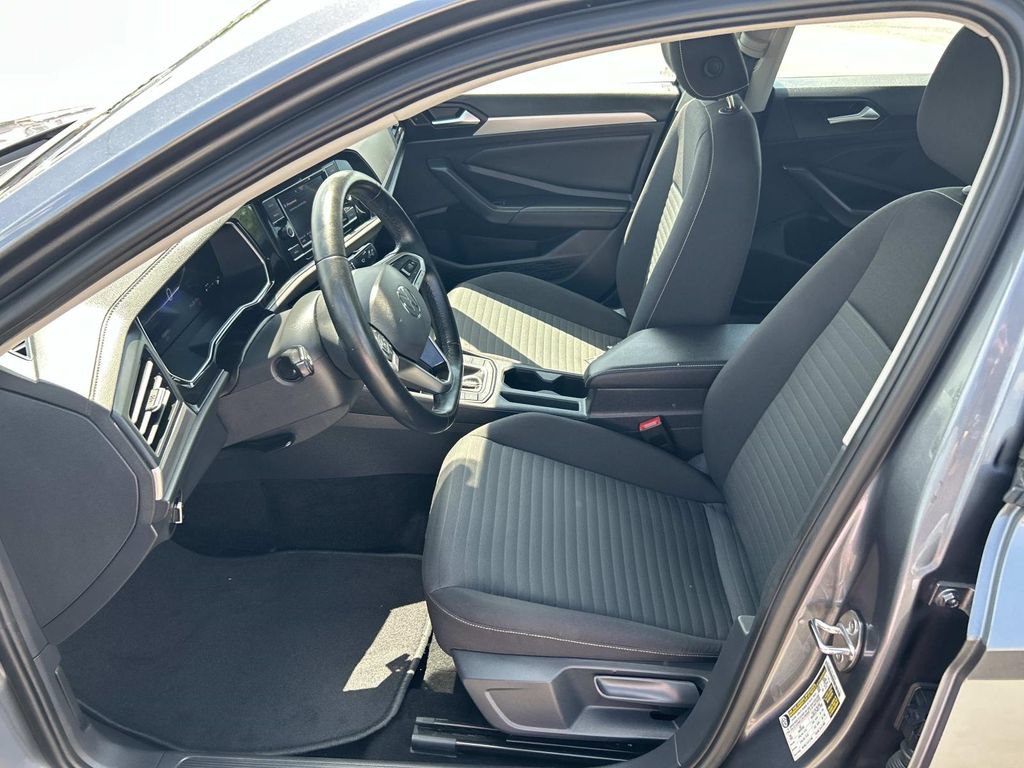 Used 2024 Volkswagen Jetta S FWD image 22
