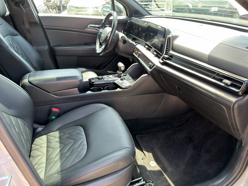 Used 2023 Kia Sportage X-Line w/ X-Line Premium Package AWD/4WD image 30