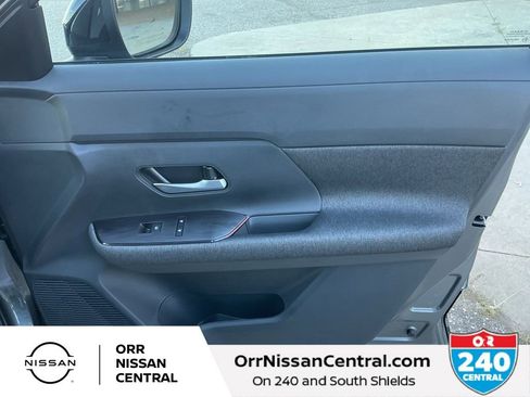New 2026 Nissan Kicks SV w/ Illumination Package image 10
