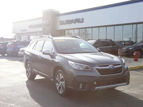 Used 2020 Subaru Outback Touring XT image 1