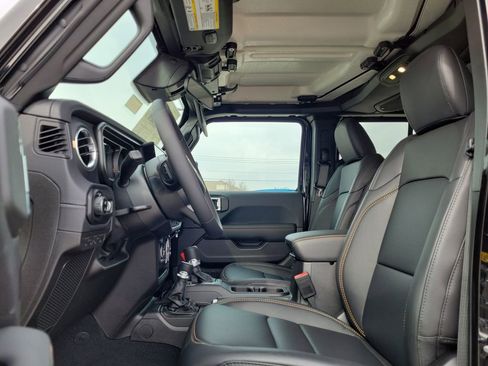 New 2026 Jeep Gladiator Mojave AWD/4WD image 20
