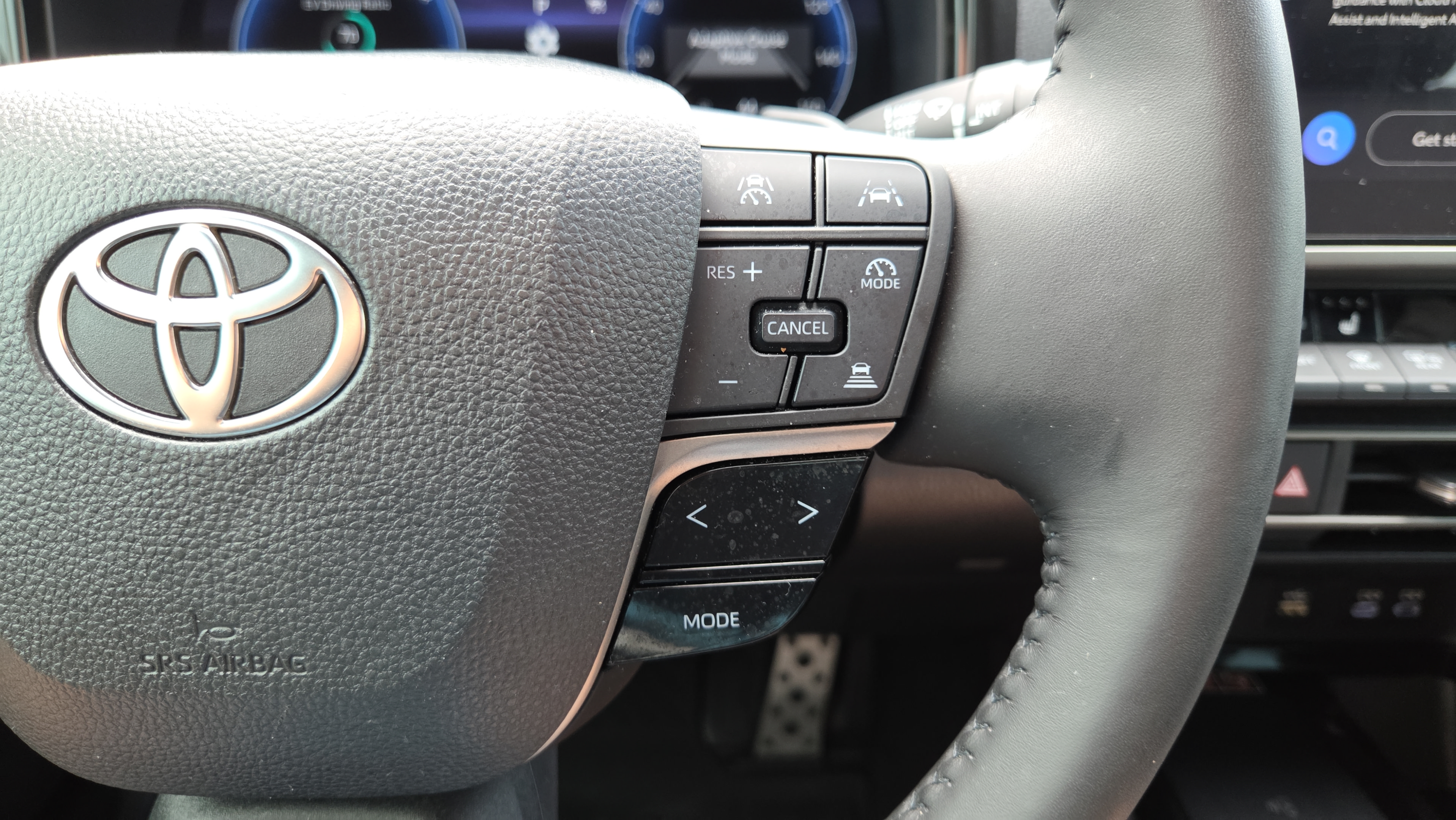 Certified 2025 Toyota Camry XSE FWD image 32