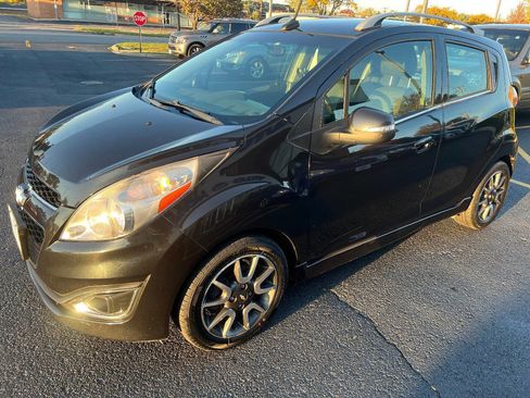 Used 2014 Chevrolet Spark LT image 6