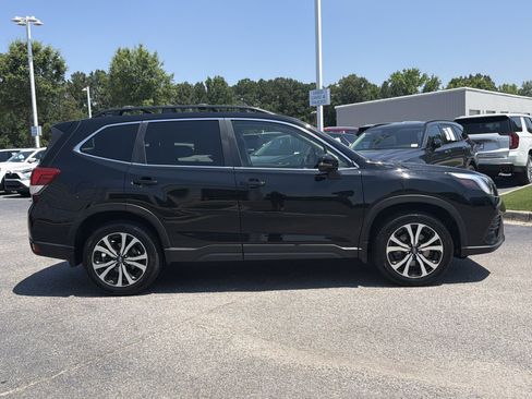Used 2024 Subaru Forester Limited AWD/4WD image 13