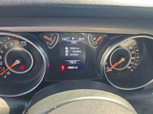 Used 2020 Jeep Gladiator Sport w/ Quick Order Package 24S AWD/4WD image 7