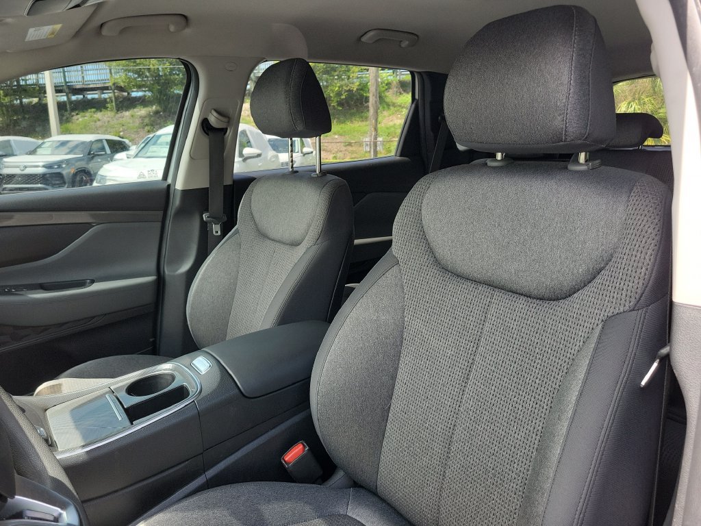 Used 2022 Hyundai Santa Fe SE FWD image 18
