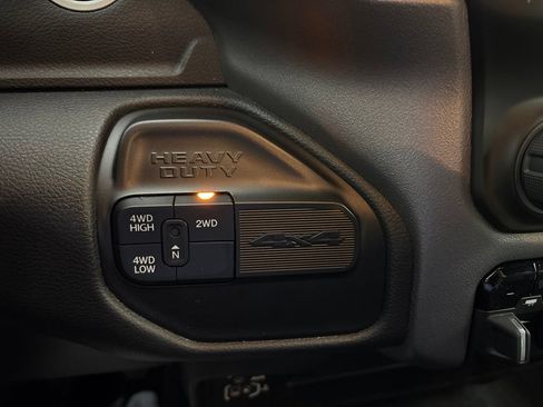 Used 2024 RAM 3500 Big Horn AWD/4WD image 18