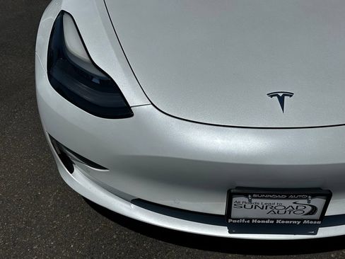 Used 2022 Tesla Model 3 RWD image 4