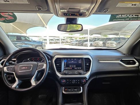 Used 2023 GMC Acadia SLT AWD/4WD image 14