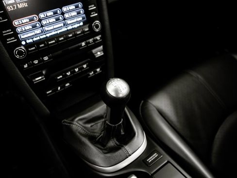 Used 2011 Porsche 911 Carrera S RWD image 13