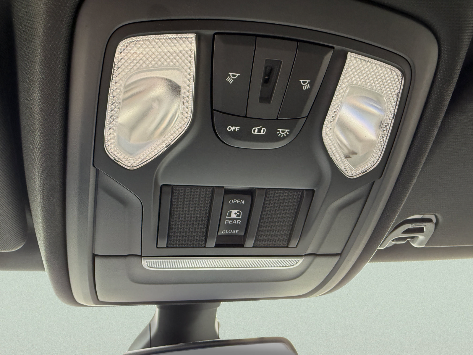 Used 2019 RAM 1500 Big Horn AWD/4WD image 25