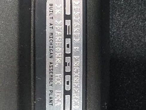 Used 2023 Ford Bronco Everglades image 31