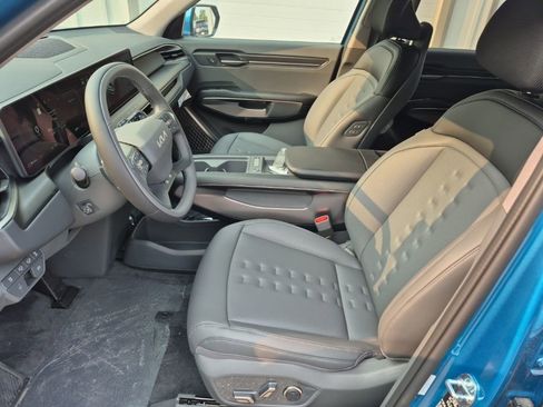 New 2026 Kia EV9 Wind image 20