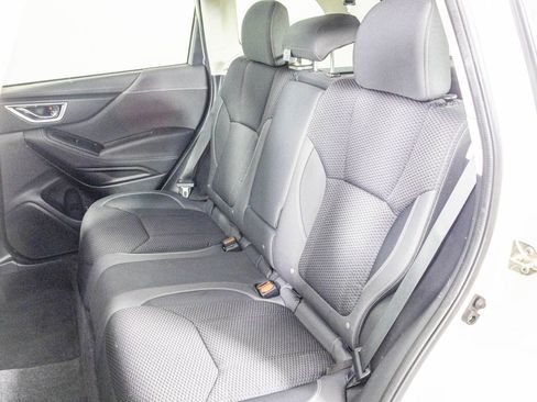 Used 2022 Subaru Forester Premium image 37