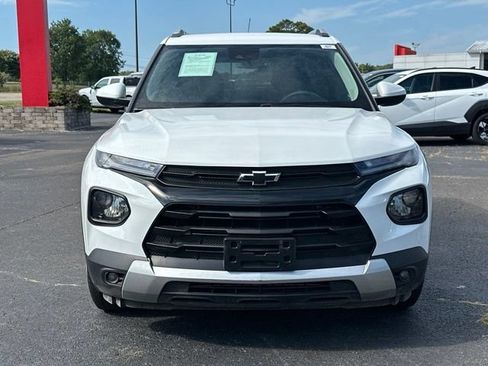 Used 2023 Chevrolet TrailBlazer LT w/ Convenience Package FWD image 8