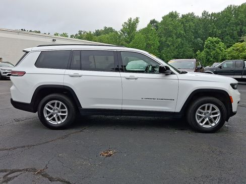 Certified 2025 Jeep Grand Cherokee L Laredo w/ Trailer Tow Package AWD/4WD image 7