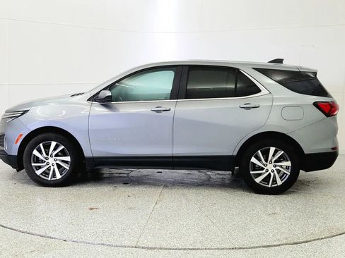 Used 2024 Chevrolet Equinox LT w/ LPO, Floor Liner Package image 4