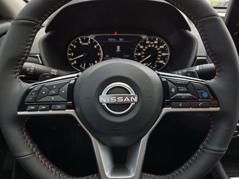 New 2026 Nissan Altima 2.5 SR FWD image 24