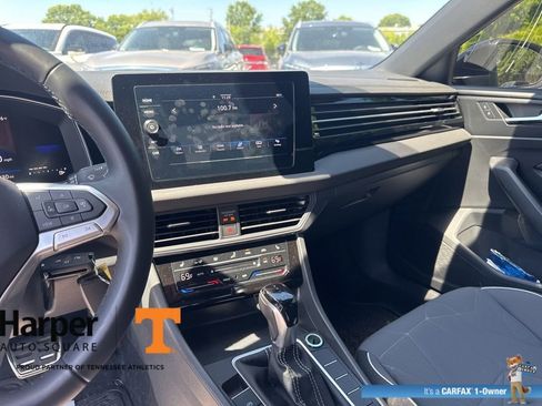 Used 2025 Volkswagen Jetta Sport FWD image 16