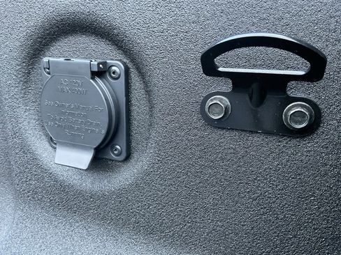 New 2026 Nissan Frontier SV image 10