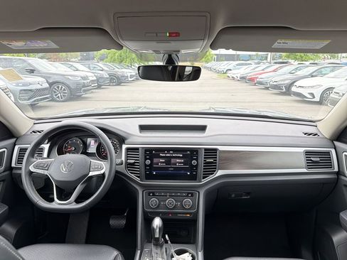 Used 2021 Volkswagen Atlas SE FWD image 22
