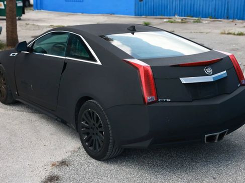 Used 2011 Cadillac CTS Coupe RWD image 4