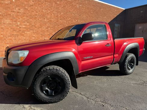 Used 2006 Toyota Tacoma 4x4 Regular Cab image 3